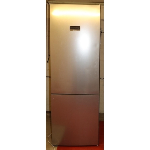 3115 - A Bosch freestanding Multi airflow No Frost fridge freezer, 68cm wide, 64cm deep, 103cm high, model ... 