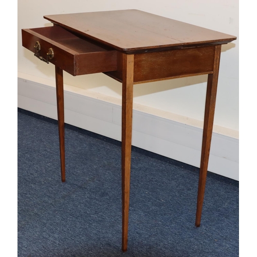 692 - An Edwardian mahogany rectangular shaped side table with 1 long drawer and drop brass handle, on squ... 