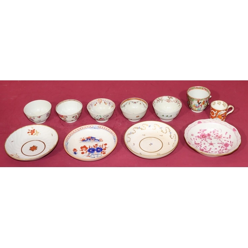 85 - 2 18th Century Newhall style tea bowls and 3 other tea bowls (cracked and chipped), 2 cups (both a/f... 