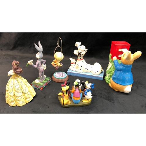 3334 - The World of Beatrix Potter Peter Rabbit A7170 money box, Disney Showcase, 