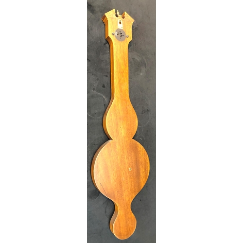 3343 - A reproduction mahogany banjo barometer, 94.5cm long.