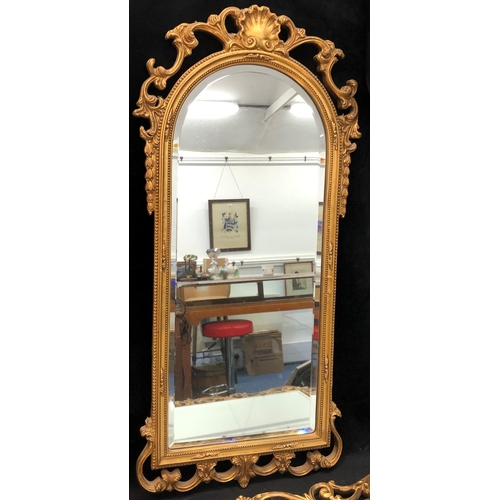 3346 - A rectangular mirror in ornate gilt frame, 74.5 x 51cm, a similar arched mirror, 38.5 x 82.5cm and a... 