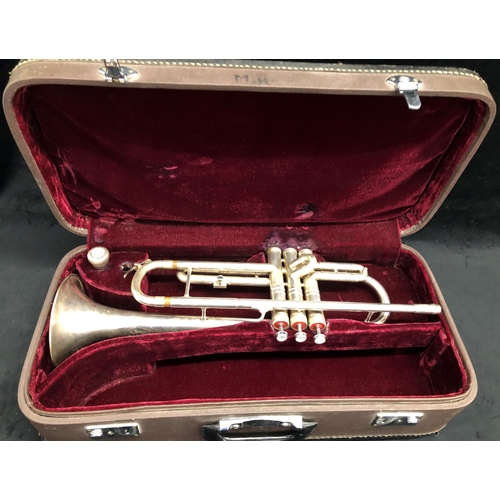 3362 - A Parrot trumpet, made in China, 55cm high overall, numbered 7081744, in brown hard case.