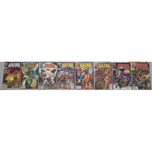 4013 - A collection of 23 Marvel comics 