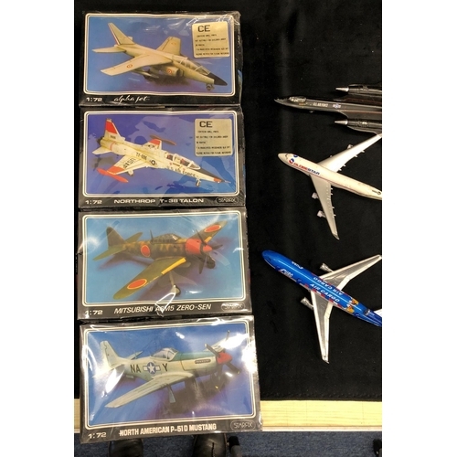 3280 - 4 Starfix model plane kits 1:72, Northrop T-38 Talon, Mitsubishi A6M5 Zero-Sen, North American P..51... 