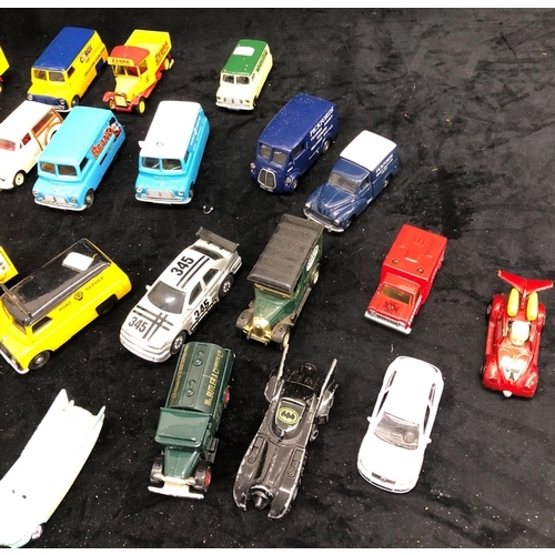 3285 - A quantity of various loose toy and model cars, including a Cadbury tanker, Beano van, Royal Automob... 