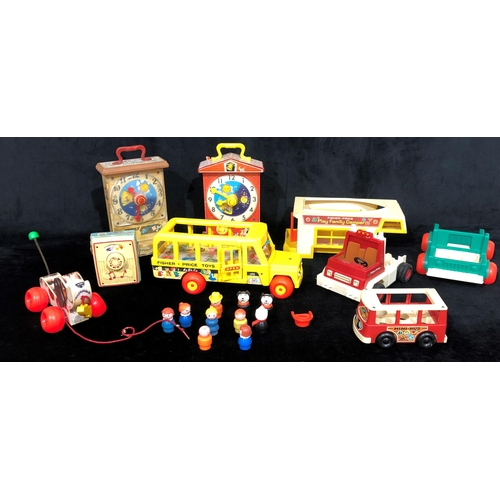 4046 - 2 Fisher Price Music teaching clocks and various other Fisher Price toys etc. (All generally worn)