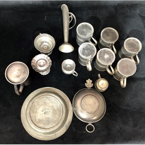 4053 - A set of 6 pewter half pint tankards, and a quantity of various other pewter items.