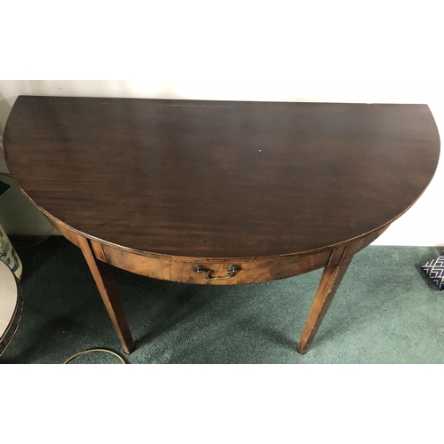 4102 - A good quality semi-circular mahogany hall table, single central drawer with wood dividers to interi... 