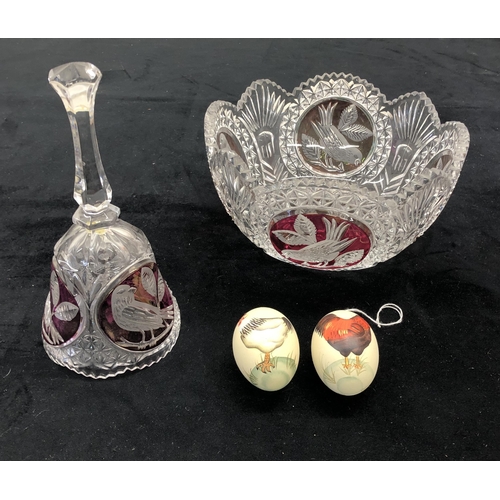 4127 - A clear and red cut glass bowl, 21.5cm diameter and matching bell, 20cm high and 2 blown eggs with h... 