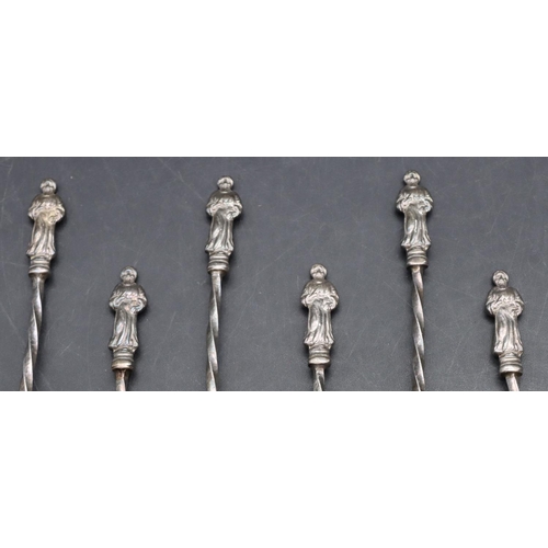 233 - A set of 6 Birmingham silver Apostle teaspoons with twist stems and shell shaped bowls, 2oz