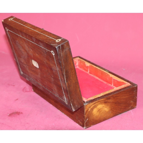 628 - A 19th Century small rosewood rectangular shaped jewellery box with part inlaid Mother of Pearl deco... 