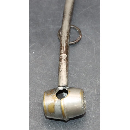 732 - A Bosun's whistle, 10cm long