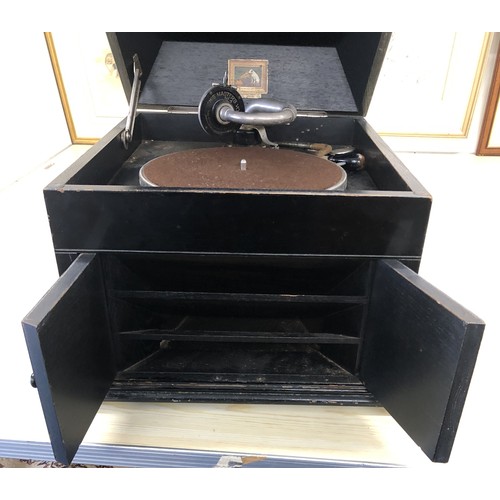 4264 - His Masters Voice Model 109 Gramophone in black painted wood case, with winder and spare needles (wo... 