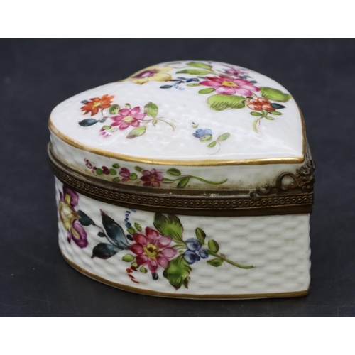 161 - A 19th/20th Century Continental porcelain heart shaped trinket box with basket weave decoration and ... 