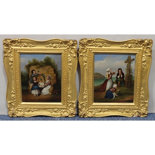 200 - A pair of 19th Century oil on boards depicting a family of 3, unsigned, 20.5 x 16cm, in gilt frame. ... 