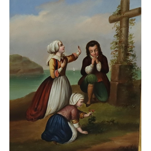 200 - A pair of 19th Century oil on boards depicting a family of 3, unsigned, 20.5 x 16cm, in gilt frame. ... 