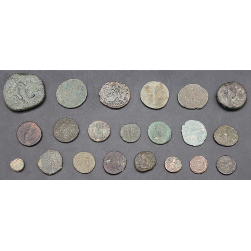 457 - A selection of Roman coins (21)