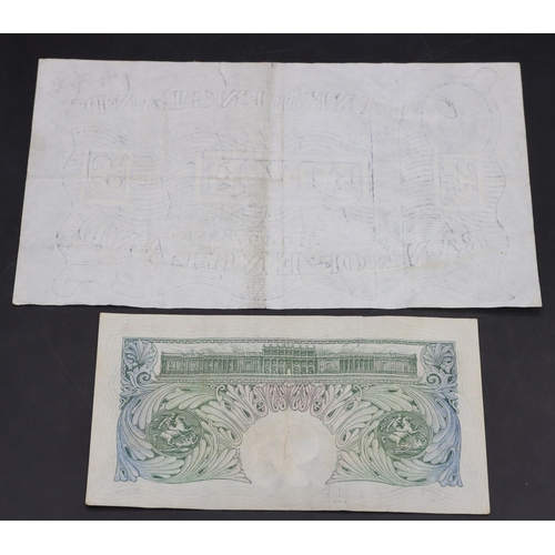 473 - A Percival Beale white £5 note 1949 and a Beale green £1 note (2)