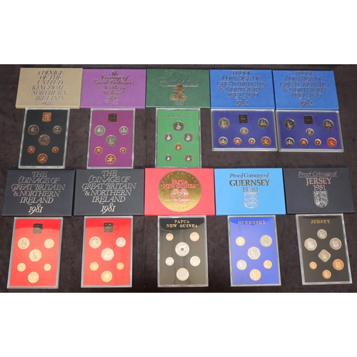 583 - 10 Royal Mint proof coins sets, Proof Coinage of Great Britain and Northern Ireland 1978, 1980, 2 x ... 