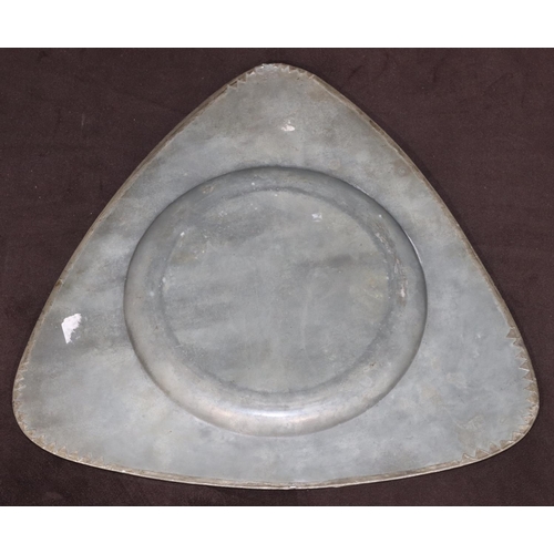 755 - An Arts Nouveau triangular hammered pewter dish with raised green carbuncles and bird motifs, 32cm w... 