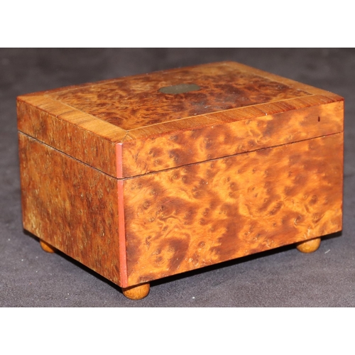 772 - A Maplewood rectangular shaped musical box with 2 airs and hinged lid, 12.5cm wide