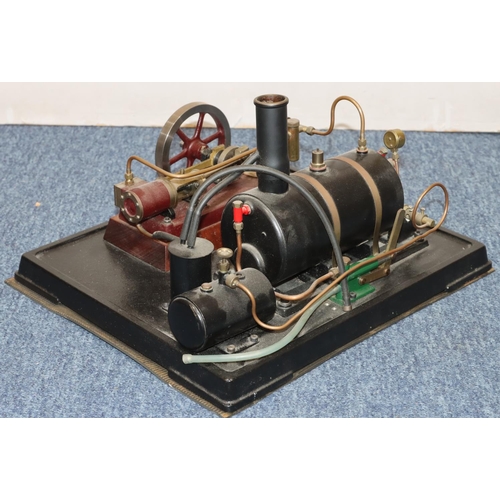 791 - A Perseus stationary live model steam engine on rectangular metal base, 38cm x 32cm