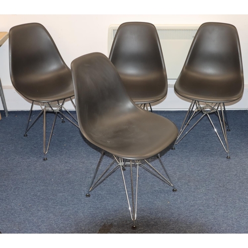 814 - A set of 4 Eames Eiffel Vitra black single chairs on chrome legs