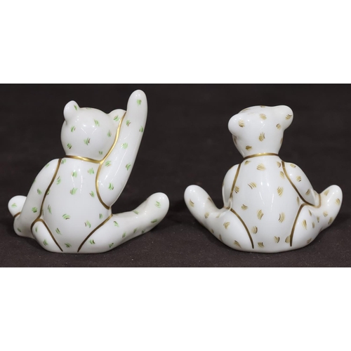 97 - 2 Royal Crown Derby small paperweights in the form of seated teddy bears (No button), largest 7.5cm ... 