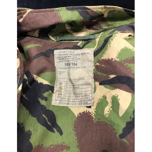 7040 - A navy crew neck combat jumper size M and an olive crew neck combat jumper size M, a woodland field ... 