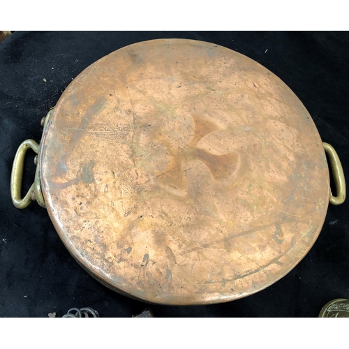 7064 - A heavy copper and brass pan, stamped Kettners to side, 37.5cm diameter excluding handles, a rectang... 