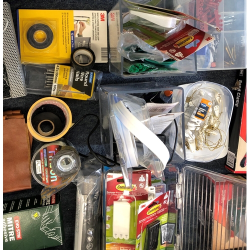 7081 - A mixed quantity of DIY, gardening and crafting tools etc, including a Parkside electric stapler (as... 