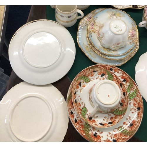 7096 - A mixed quantity of part tea services, including Royal Doulton, Paragon, Sutherland, Gladstone etc (... 