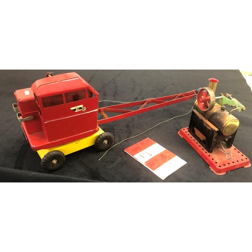 7214 - A Tri-ang model of the 4 ton Jones Mobile Crane, 45cm high  model and a Mamod steam engine. (2)