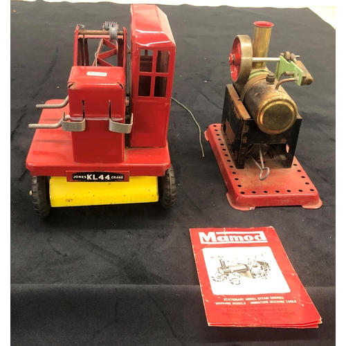 7214 - A Tri-ang model of the 4 ton Jones Mobile Crane, 45cm high  model and a Mamod steam engine. (2)