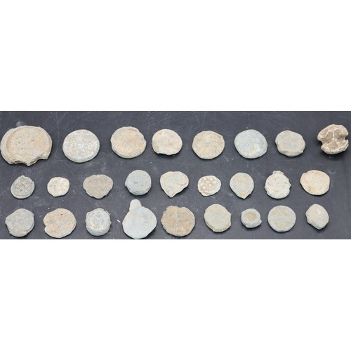 479 - A quantity of various uncleaned coins, tokens and metal detected finds