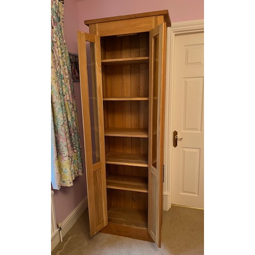 7267 - A good quality 2-door ½ glazed oak cabinet with 5 internal shelves (4 are adjustable). 198cm high  6... 