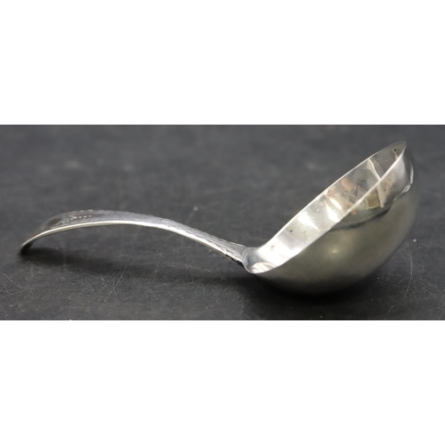 234 - A George III silver caddy spoon with round bulbous bowl, London 1791, maker's mark RC