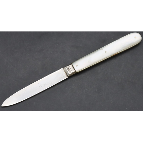 247 - A Victorian silver and Mother of Pearl handled fruit knife, Sheffield 1855