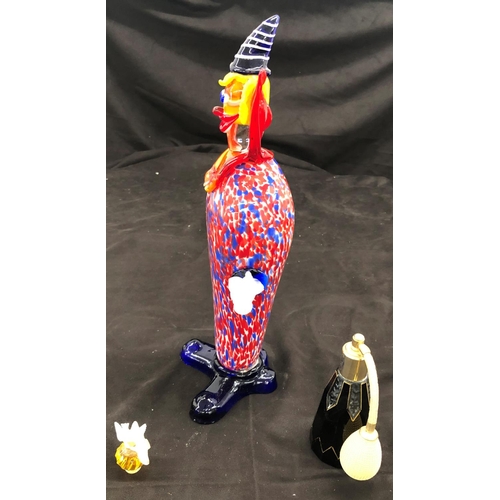 8072 - A Murano glass clown, 33cm high and 2 scent bottles. (3)