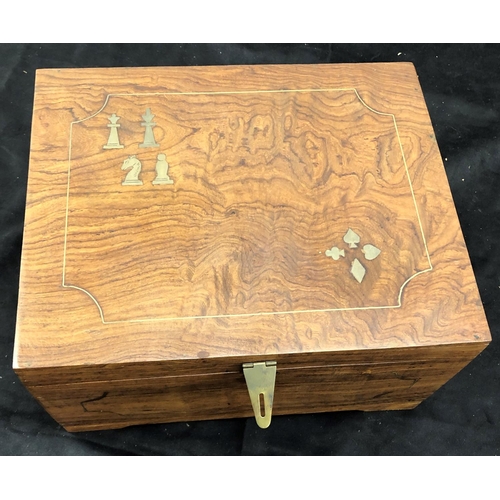 8079 - A wooden games compendium box, 28cm wide, 22.5cm deep, 15cm high with interior tray, draught board e... 