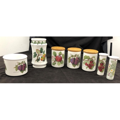 8093 - A set of 3 Portmeirion Pomona jars with wood lids, 14cm high, a smaller pot, 10cm high, a utensil ho... 