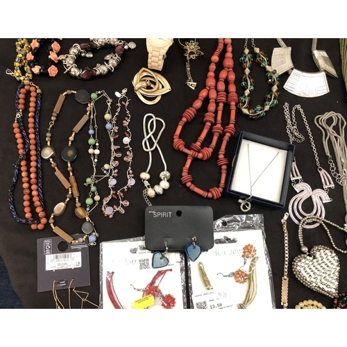 8066 - A large quantity of various costume jewellery, necklaces, bracelets, earrings, cufflinks etc.