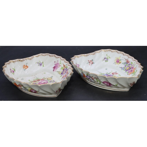 10 - A pair of 20th Century Dresden heart shaped dishes with scallop shaped rims, on white ground with mu... 