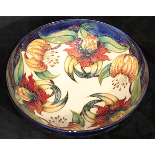 167 - A modern Moorcroft round fruit bowl  