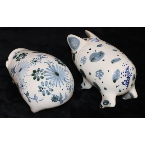 29 - A Rye china figure of a pig with detachable head, 13.5cm long and another Rye figure of a hedgehog (... 