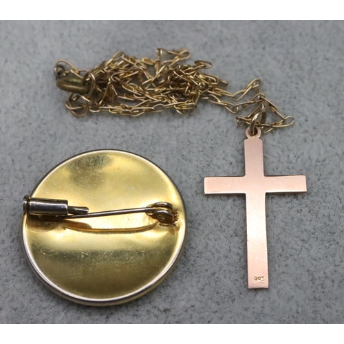 575 - A 9ct gold cross pendant with chain (part later plated clasp), 3.3 grams gross, a circular brooch on... 