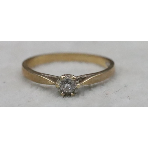 666 - A 9ct gold ladies' small solitaire diamond ring, Size P, 1.9 grams gross