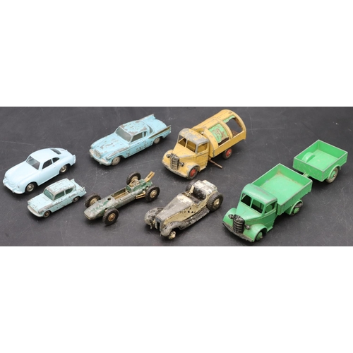 782 - A Dinky Bedford green van with trailer and 6 various cars and trucks (7)