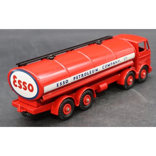 783 - An Atlas Leyland Octopus Esso Petroleum Company Limited tanker 943 (restored and modern reproduction... 